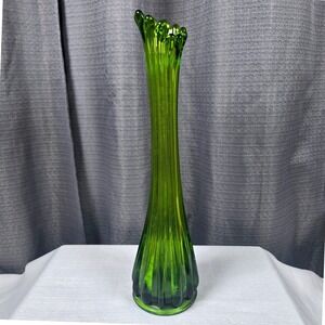 Viking Glass Epic Drape Avocado Green Swung Bud Vase Vintage Mid Century